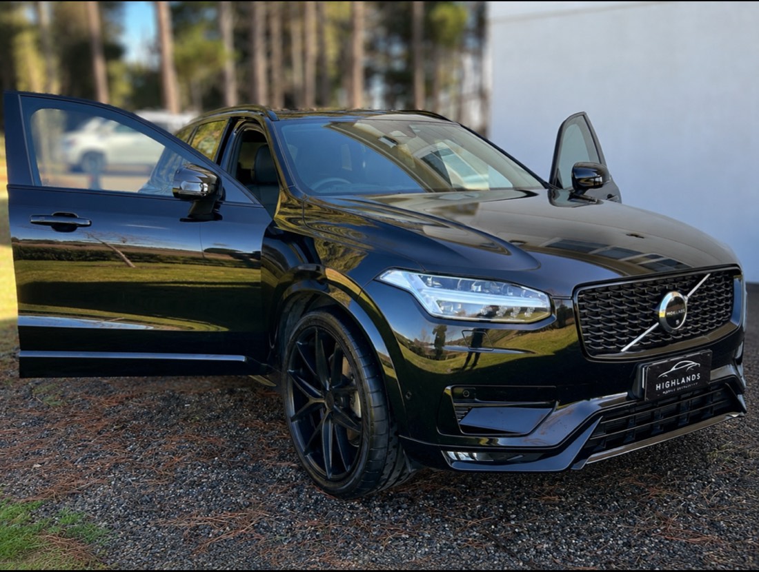 Detailed black Volvo XC90 exterior